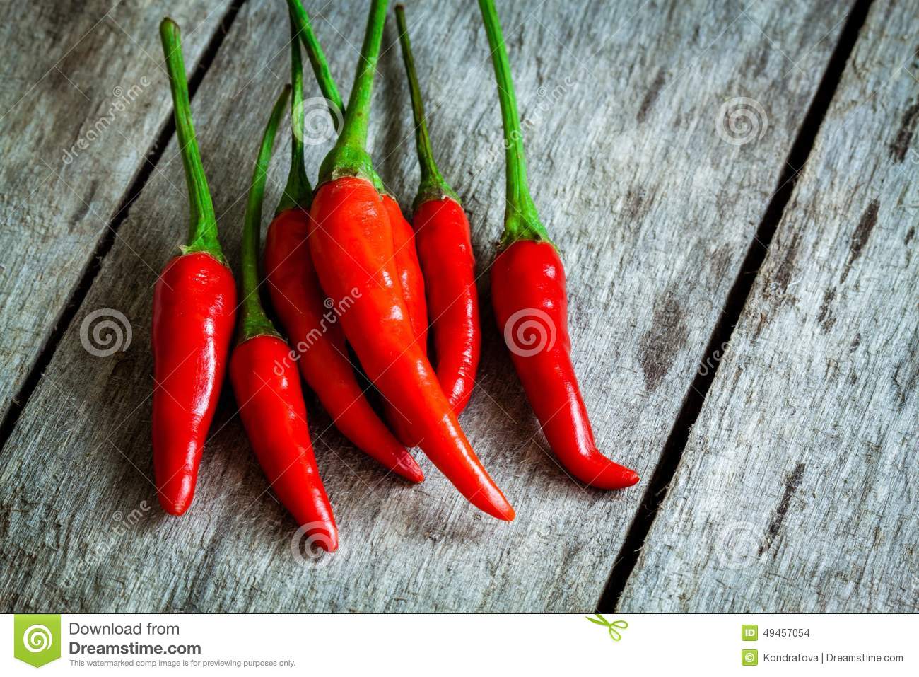 精选美食推荐:香煎龙利鱼,素卤藕片,小龙虾意面的做法:火狐电竞平台(图1) 火狐电竞平台