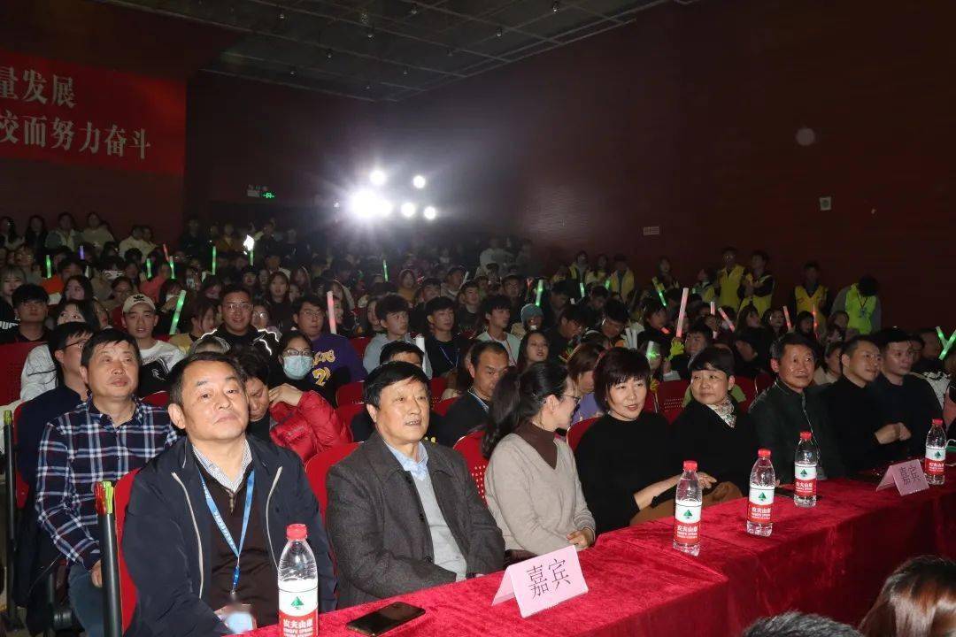 
第二十五届校园文化艺术节‘火狐电竞官网’(图8)