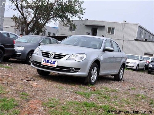 收藏书画作品讲究真精新少作者:韩天衡2015-12-2609:33:18来源:江西日报书画鉴定也有标准,其标准宏观来讲包|火狐电竞平台(图1) 火狐电竞平台