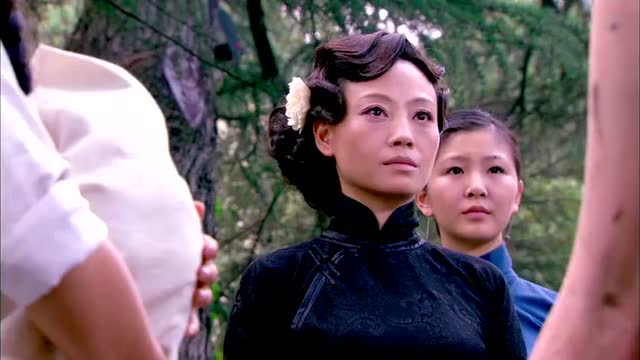 觉醒与绽放——当代中国女性绘画的新视角|火狐电竞平台(图2) 火狐电竞平台