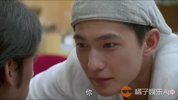 免费设计艺术签名 你留名我来设计 抽不抽中看缘分:火狐电竞平台(图1) 火狐电竞官网