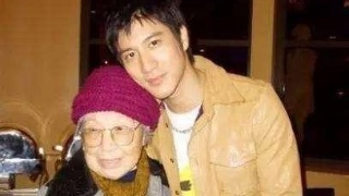 古代皇妃侍寝秘闻:太监充当了很重要的角色!“火狐电竞”(图4) 火狐电竞平台