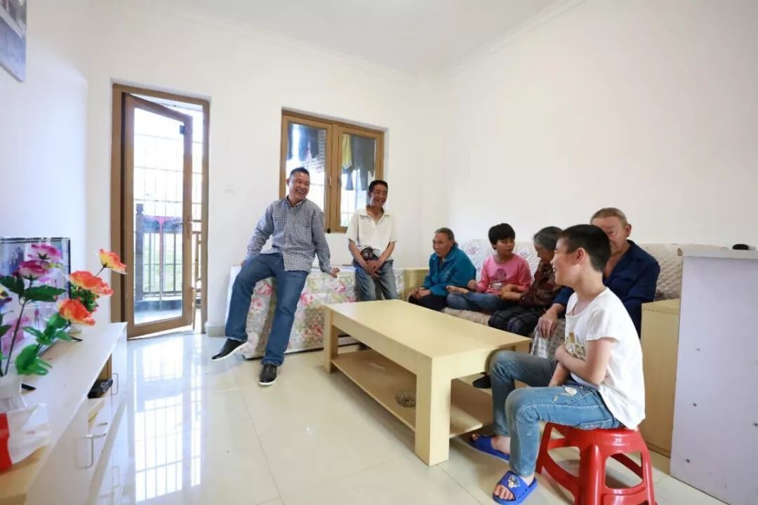 民国风书法收藏青城强势来袭作者:马妍2014-03-2810:42:04来源:呼和浩特晚报 民国时期的藏品一直以来在藏_火狐电竞官网(图1) 火狐电竞官网