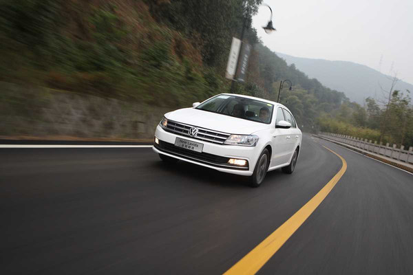 火狐电竞官网_红薯粉鸡蛋皮的做法_红薯粉鸡蛋皮怎么做_芊芊_DOkzbcaviraI的菜谱(图2) 火狐电竞官网