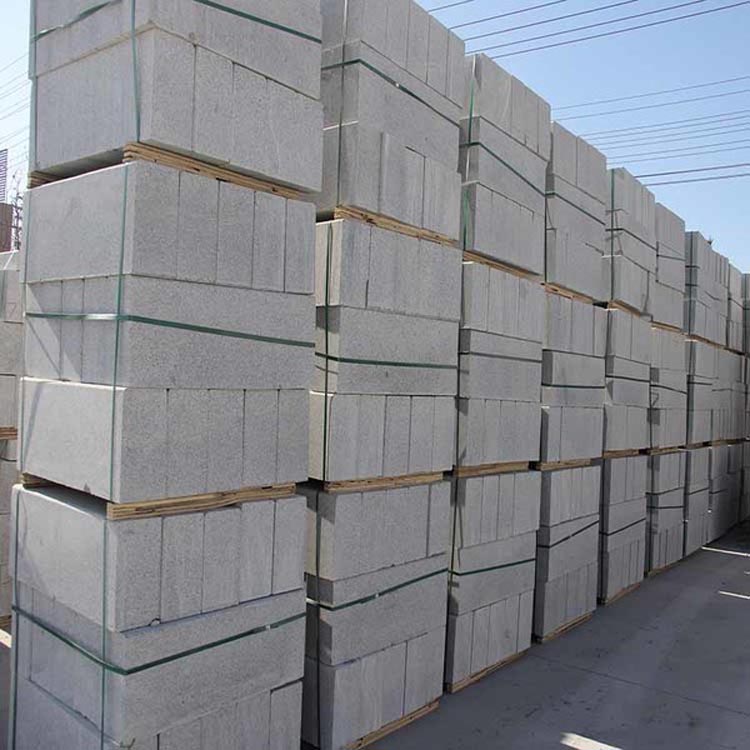 【火狐电竞平台】西布朗新援委内瑞拉前锋隆东精彩集锦(图1) 火狐电竞