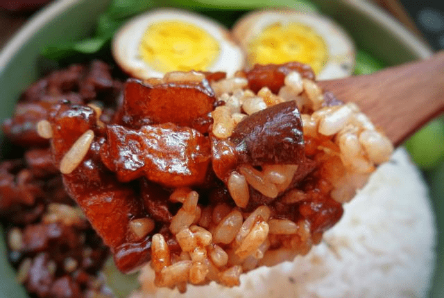 火狐电竞官网-
想吃卤肉饭自己在家做 配方和步骤都告诉你 简朴鲜味又实惠(图5) 火狐电竞官网-
想吃卤肉饭自己在家做 配方和步骤都告诉你 简朴鲜味又实惠(图5)