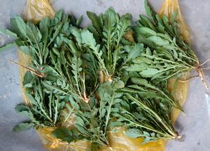 美食分享:自制白切鸡、小酥肉、糖醋藕丁的做法【火狐电竞平台】(图2) 火狐电竞平台